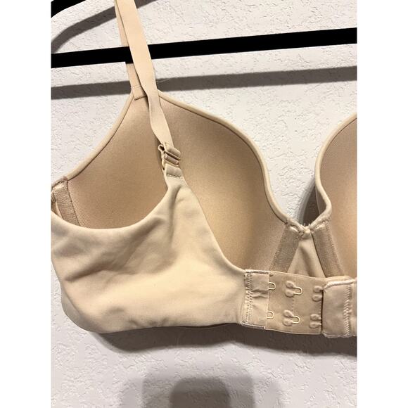 SKIMS Fits Everybody T-Shirt Bra in Sand size 36D - Picture 5 of 6